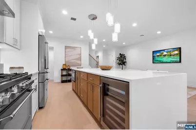 7 Fey Place, Oradell, NJ 07649 - Photo 8