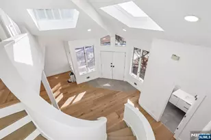 22 Laurence Ct, Closter, NJ 07624 - Photo 6