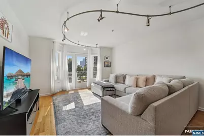 129 The, Edgewater, NJ 07020 - Photo 6