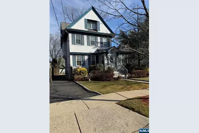 239 Washington Place, Hasbrouck Heights, NJ 07604 - Photo 2