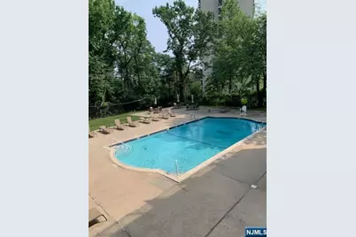 1450 Palisade 6E #6E, Fort Lee, NJ 07024 - Photo 14