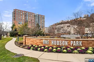 917 Hudson Park 917, Edgewater, NJ 07020 - Photo 24