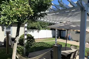 15 Hackensack St, East Rutherford, NJ 07073 - Photo 26