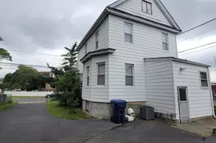 84 Kansas St, Hackensack, NJ 07601 - Photo 1