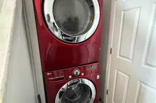 24 Pamrapo Ave 1, Jersey City, NJ 07305 - Photo 4