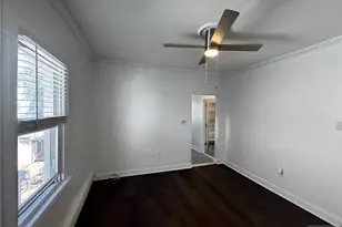 24 Pamrapo Ave 2, Jersey City, NJ 07305 - Photo 12