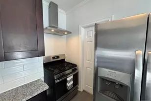 24 Pamrapo Ave 2, Jersey City, NJ 07305 - Photo 18