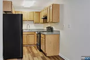 9 Madison Ave 18, Paterson, NJ 07524 - Photo 4