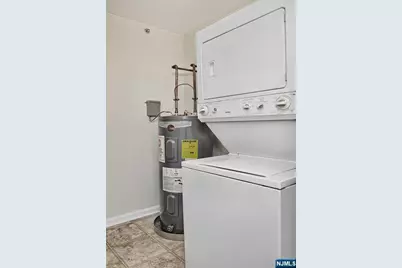 9 Madison Avenue 18 #18, Paterson, NJ 07524 - Photo 14