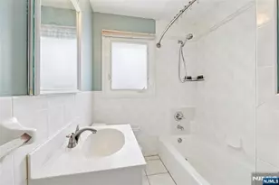 1-37 34th St, Fair Lawn, NJ 07410 - Photo 18