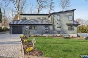 107 High St, Randolph Township, NJ 07869 - Photo 2