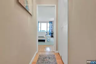 2000 Linwood Ave 18B, Fort Lee, NJ 07024 - Photo 16