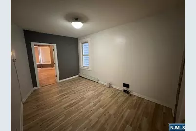 108 Chester Avenue, Newark, NJ 07104 - Photo 2