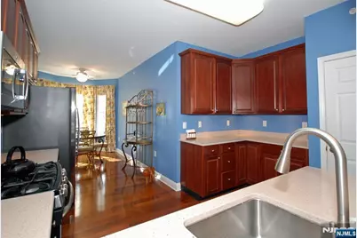 7 Cliff Road D3 #D3, Woodland Park, NJ 07424 - Photo 10
