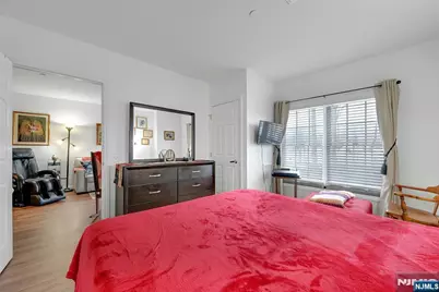 189 Forest Avenue 117 #117, Paramus, NJ 07652 - Photo 10