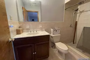 478 Lincoln Ave 2nd Floor, Cliffside Park, NJ 07010 - Photo 8