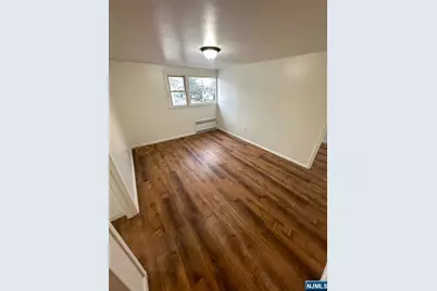 10 Anderson Avenue, Moonachie, NJ 07074 - Photo 8