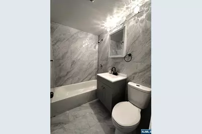 10 Anderson Avenue, Moonachie, NJ 07074 - Photo 4