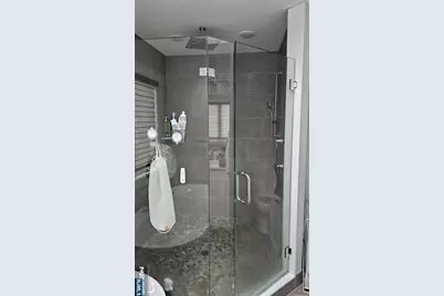 235 5th Street B #B, Palisades Park, NJ 07650 - Photo 12