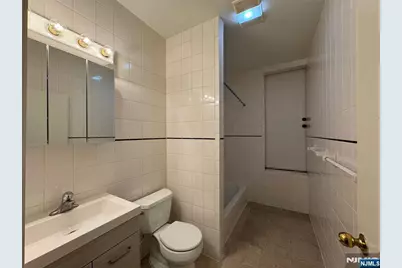 610 Devon Street 3 #3, Kearny, NJ 07032 - Photo 22