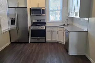 70 Charles Street 2 Fl, Jersey City, NJ 07307 - Photo 2