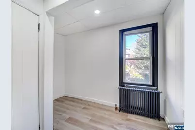 176 Teaneck Road, Ridgefield Park, NJ 07660 - Photo 4