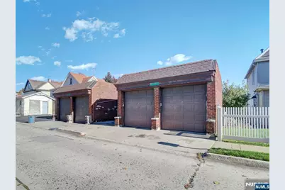 176 Teaneck Road, Ridgefield Park, NJ 07660 - Photo 12