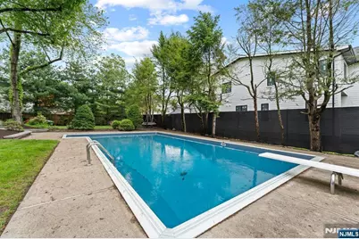 8 Brook Way, Demarest, NJ 07627 - Photo 30