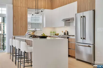 15 Davis Drive, Englewood Cliffs, NJ 07632 - Photo 16