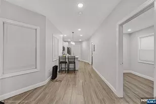 81 Wolcott Terrace, Newark, NJ 07112 - Photo 4