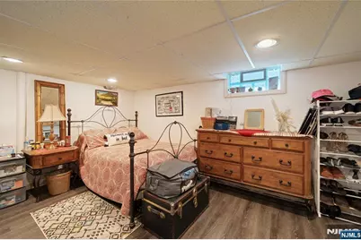 94 Trimble Avenue, Clifton, NJ 07011 - Photo 20