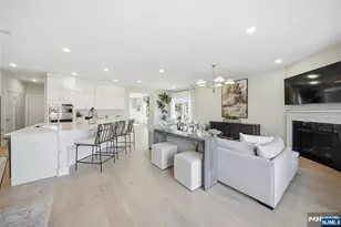 22 Arlington Pl, Oakland, NJ 07036 - Photo 4