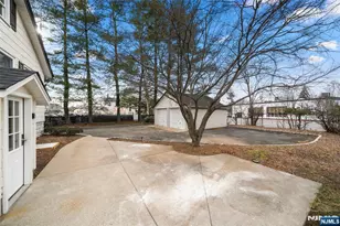 21 Milton St, Cresskill, NJ 07626 - Photo 28