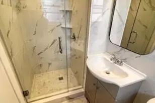 39 Columbia Ave 2nd, Cliffside Park, NJ 07010 - Photo 6