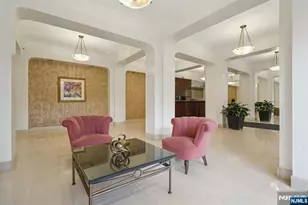 555 North 19W, Fort Lee, NJ 07024 - Photo 22