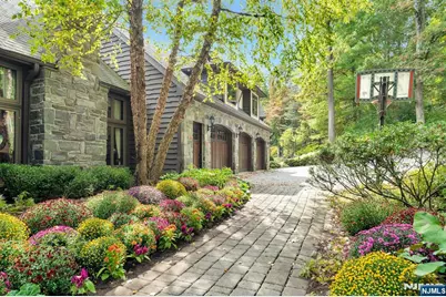 307 Freemans Lane, Franklin Lakes, NJ 07417 - Photo 48