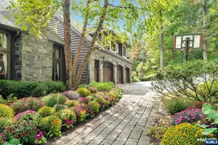 307 Freemans Ln, Franklin Lakes, NJ 07417 - Photo 48