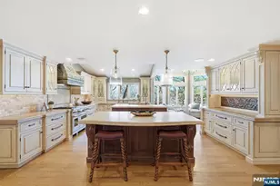 307 Freemans Ln, Franklin Lakes, NJ 07417 - Photo 18