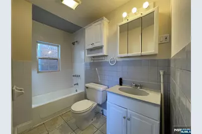 115 Park Avenue, Newark, NJ 07104 - Photo 8