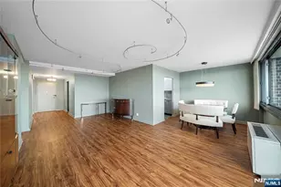 770 Anderson Ave 14Q, Cliffside Park, NJ 07010 - Photo 12