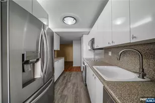 770 Anderson Ave 14Q, Cliffside Park, NJ 07010 - Photo 18