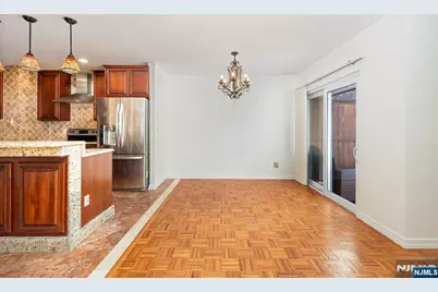 1111 River Road F26 #F26, Edgewater, NJ 07020 - Photo 8