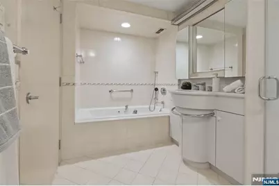 1 Horizon Road Ph 1 #PH 1, Fort Lee, NJ 07024 - Photo 34