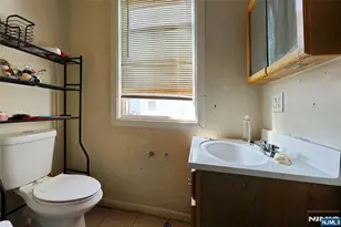 240-242 Ellis Ave, Irvington, NJ 07111 - Photo 22