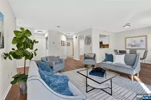 11 Evergreen Dr 63, Clifton, NJ 07014 - Photo 4