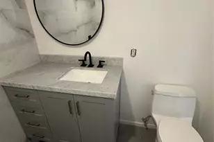 71 Miles St, Elmwood Park, NJ 07407 - Photo 4