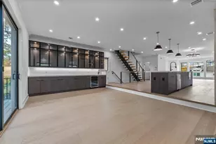 2189 Jones Rd, Fort Lee, NJ 07024 - Photo 8