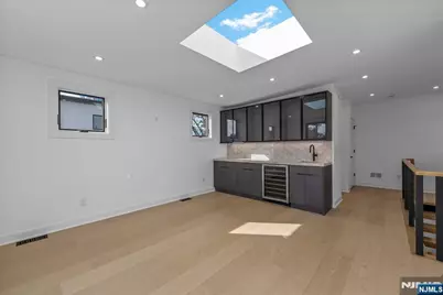 2189 Jones Road, Fort Lee, NJ 07024 - Photo 28