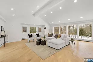 27 Applewood Dr, Upper Saddle River, NJ 07458 - Photo 12