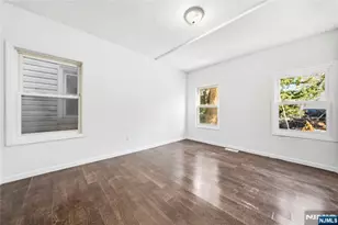 152 10th St, Newark, NJ 07107 - Photo 16